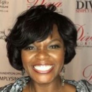 Meet your Posher, Jacqueline d